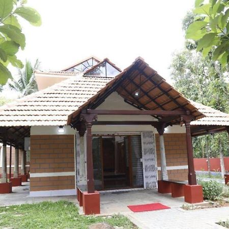 'Vrindavan' In Heritage City Mysuru Luaran gambar